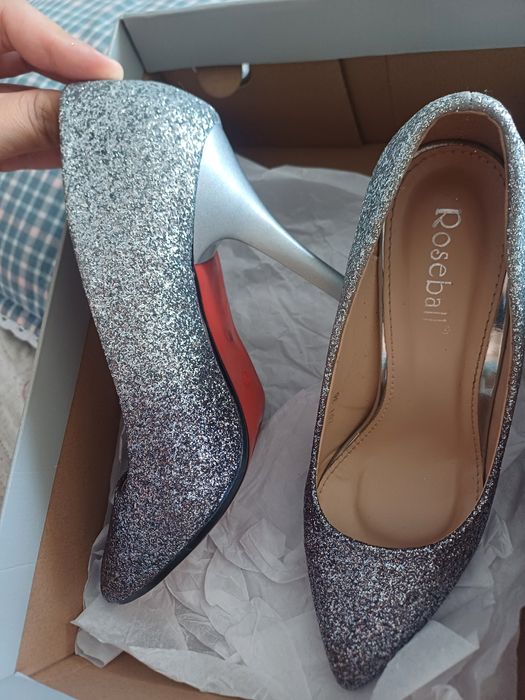 Продам туфли вечерные