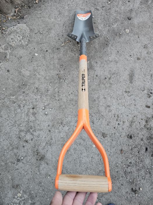 Lopata ingusta classic pentru sant, 15 cm, cu coada scurta din lemn