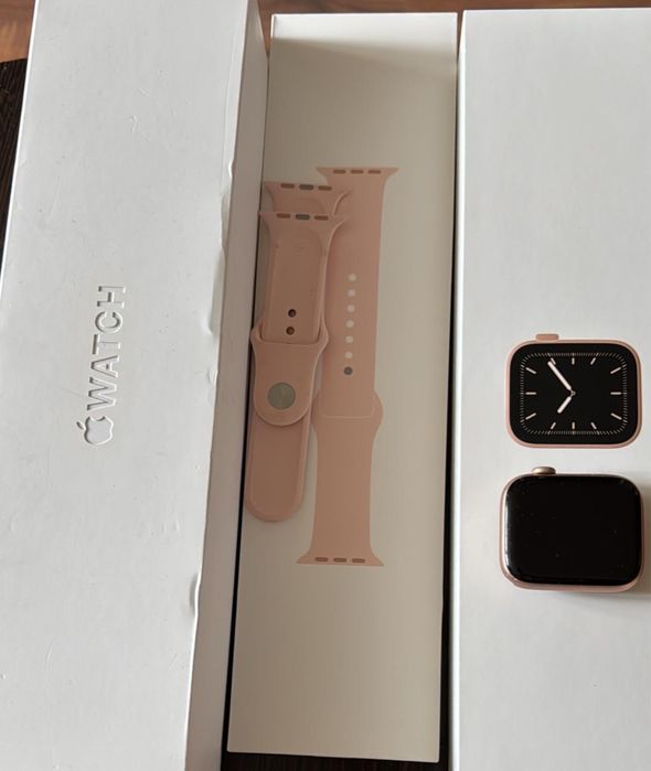 Apple watch 5 series