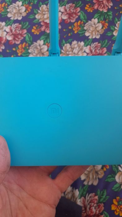 Wi fi аппарат сотилади ишлаши зур 3тали шохчали хитой аргинал 5v~1A