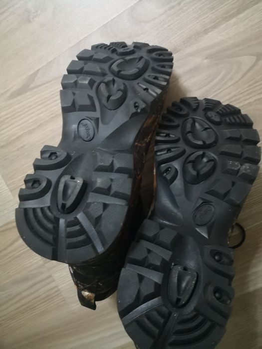 Ботинки для охоты и рыбалки