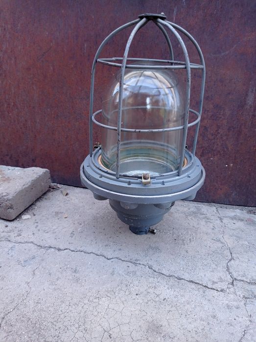 Голяма Индустриална Взриво защитна лампа