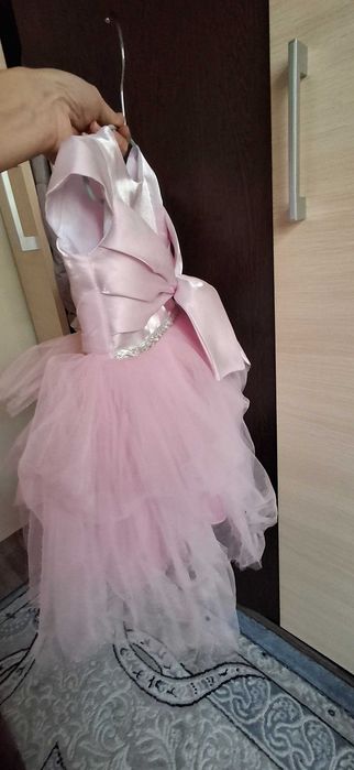 Продам платье для малышки