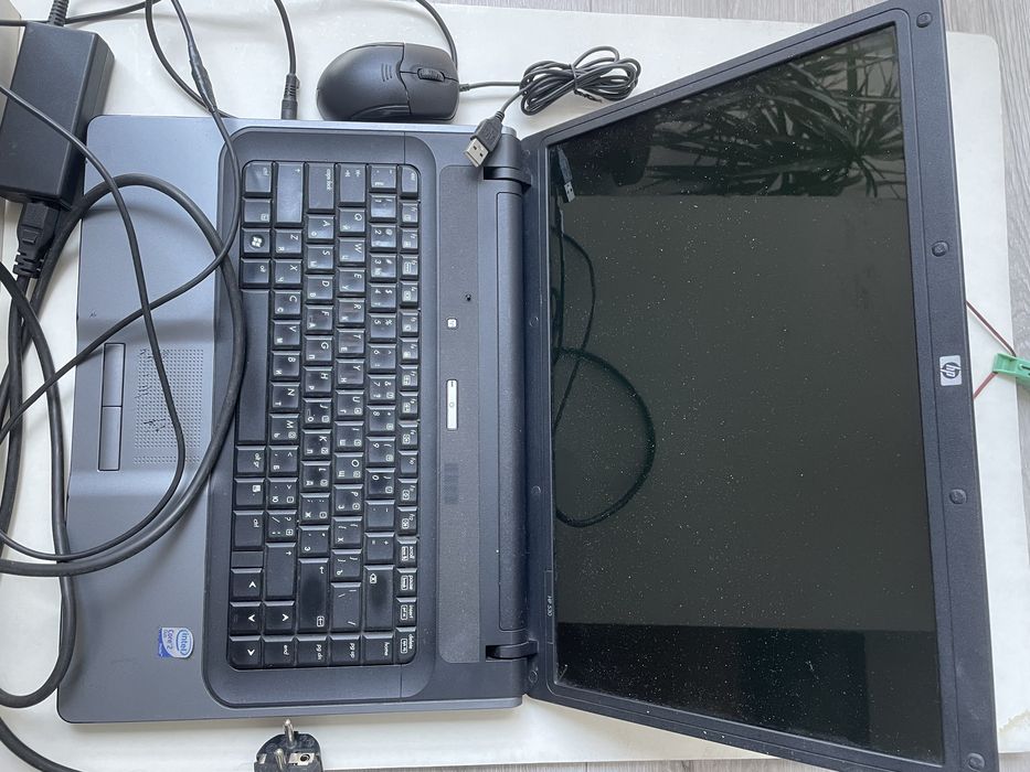 Продаю ноутбук на запчасти