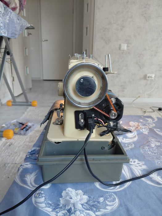 Швейная машинка идеал автоматик