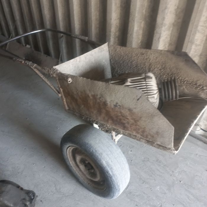 Арава сотилади холати яхши 2 балонли балонлари жигуловский юриши зур