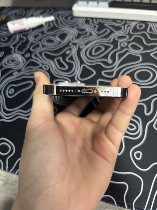 Продам , iphone 14 pro