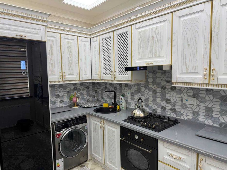 Сдается 4-комнатная квартира, 100 м², Яшнабадский район, 4/7 этаж
