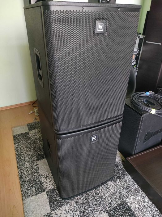 4 basi subwooferi activi 1 Behringer 1 alto 2 Electrovoice elx 118P