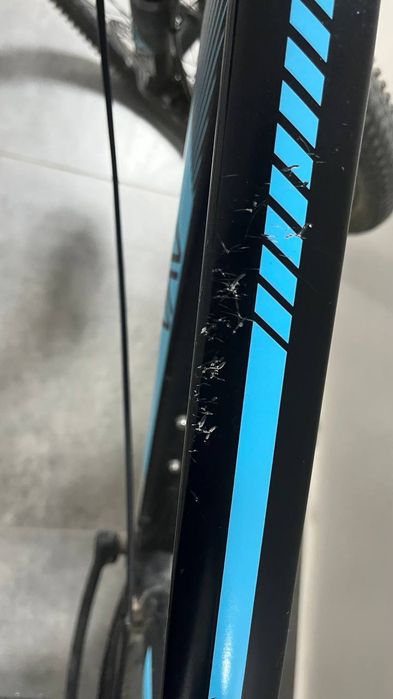 Велосипед мтб в черно синем цвете