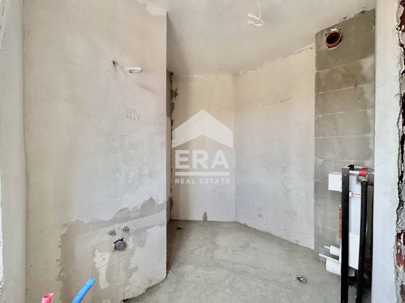 Продава се Двустаен апартамент в София, Красно село - 60 кв.м за 2500 €/кв.м - Снимка #4