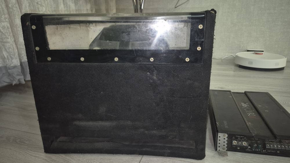 Продам сабвуфер + усилок