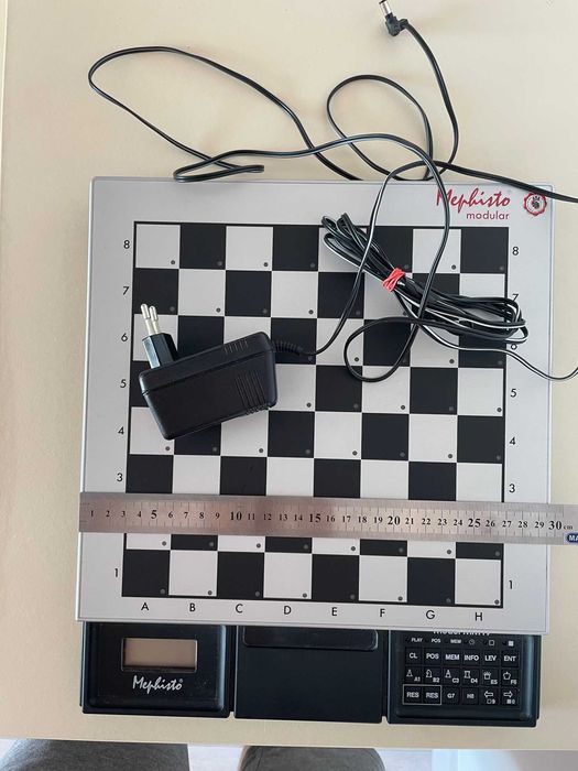 Joc de Sah Electronic Mephisto Modular MM IV