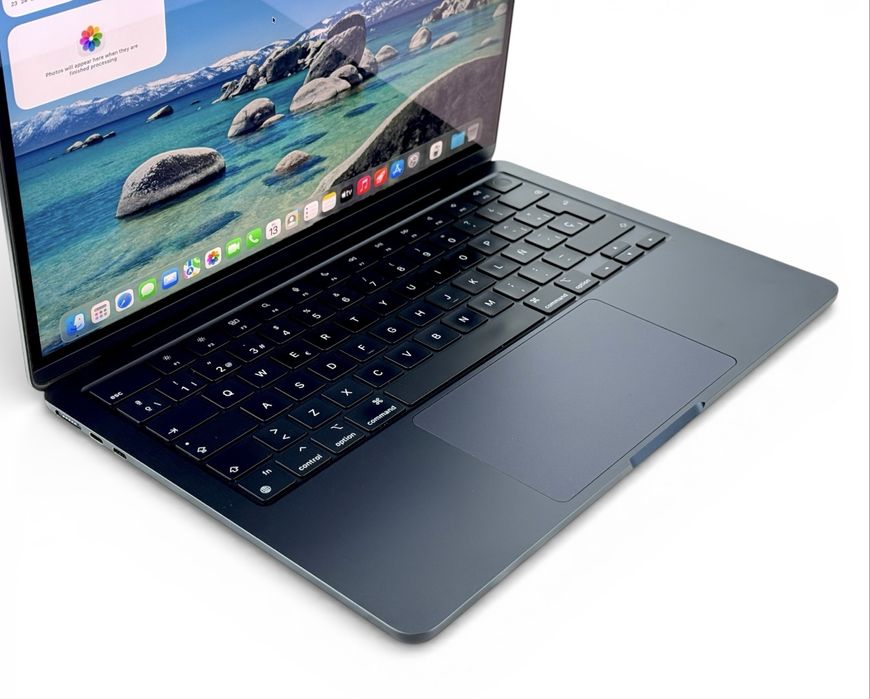Apple MacBook Air 13 M2 8RAM 256GB Midnight Отличен! Гаранция