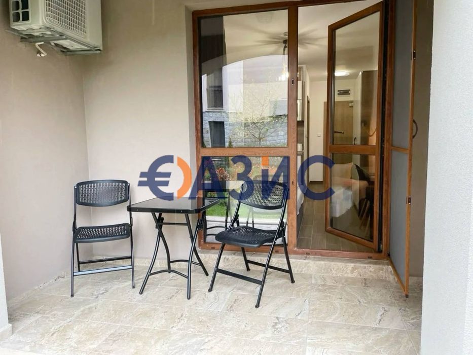 Продава се Едностаен апартамент в к.к. Слънчев бряг - 36 кв.м за 1834 €/кв.м - Снимка #9