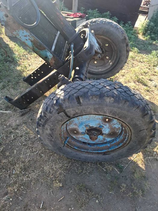 Продам передний мост на мтз 50