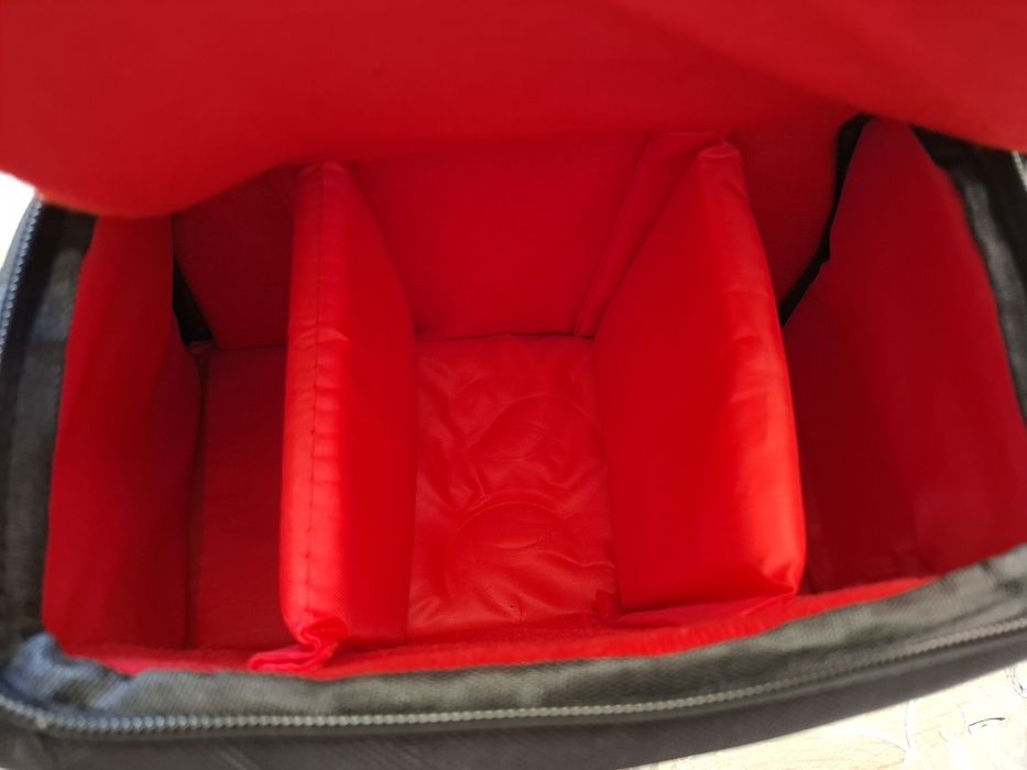 Nikon D5100 + обектив 18-55mm VR — комплект