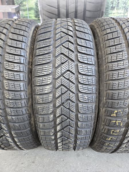 205/55/17 PIRELLI 4бр