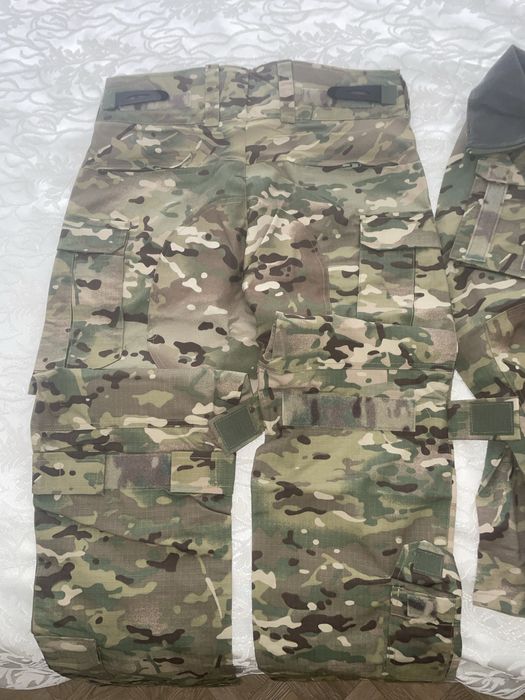 Продам НОВУЮ форму размер 104-176