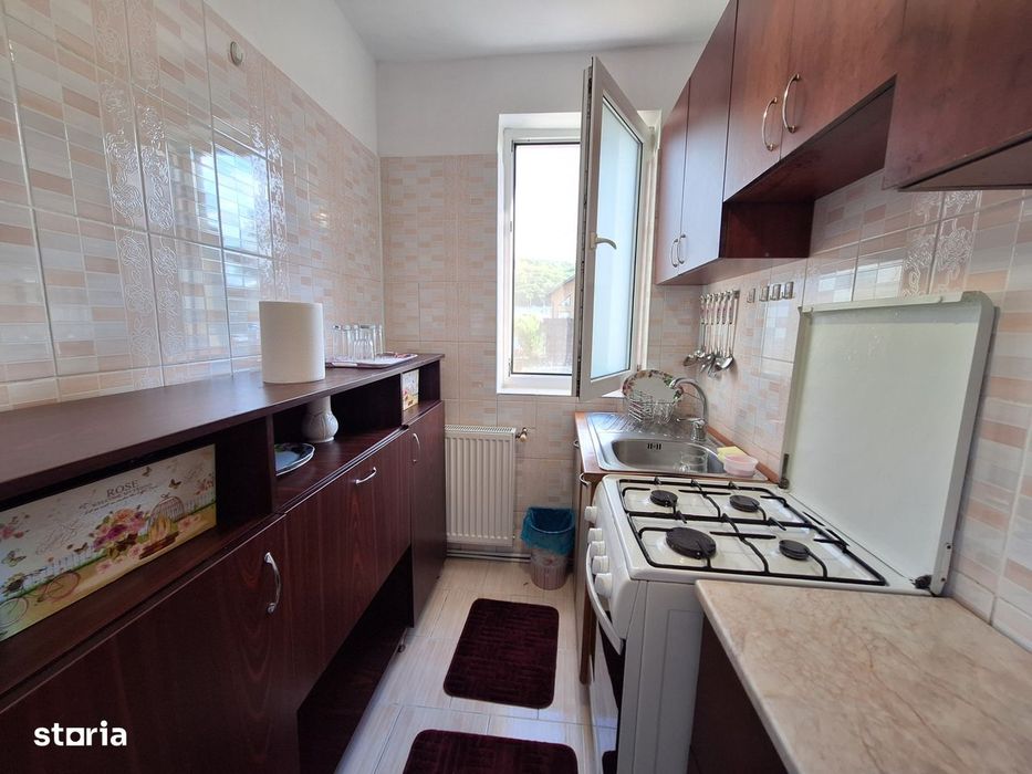 Apartament cu 2 camere, 36,5 mp, balcon, zona Parcului Poligon