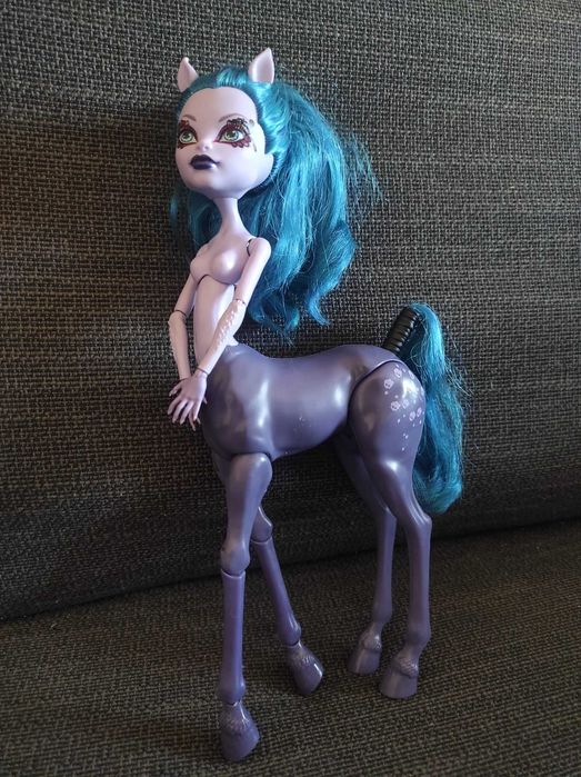 Намаление! Monster High кукли и аксесоари