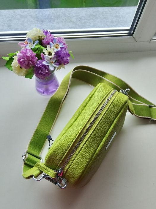 Новая Сумочка !!!цвет Лайм