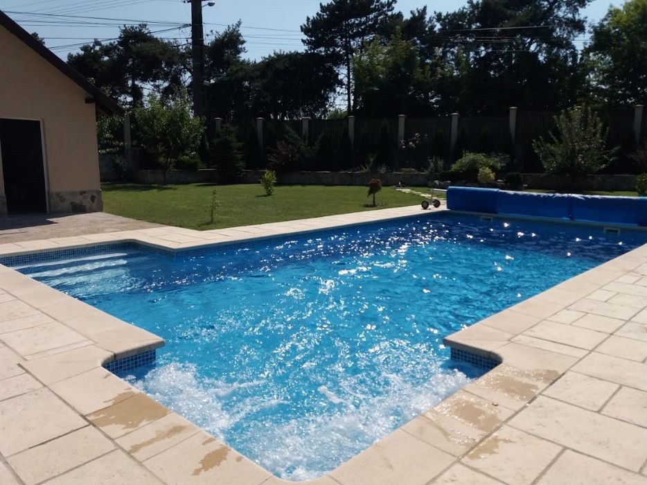 constructii piscine,accesorii piscine, montaj liner