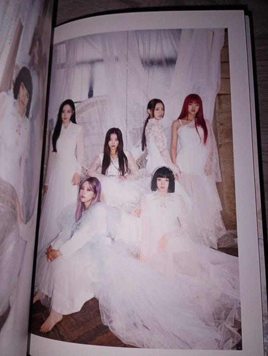 Albume (g)i-dle heat digipack group version și I burn winter version