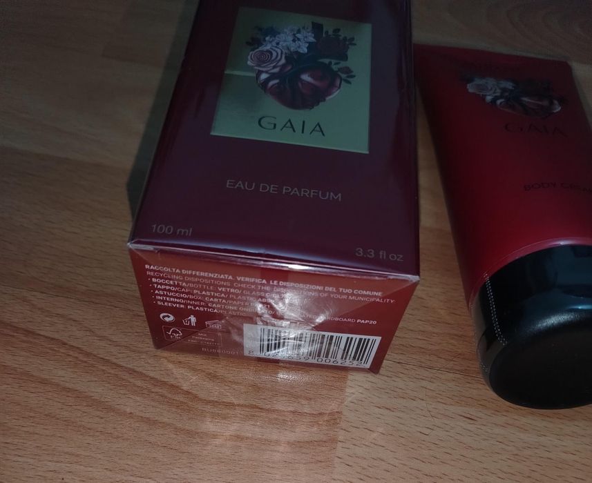 Parfum si crema Gaia by Mariella Burani, sigilate, nedesfacute