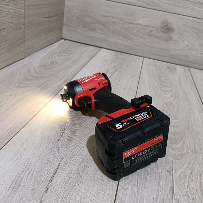 Filetanta cu impact pentru biti Milwaukee M18 FID 3