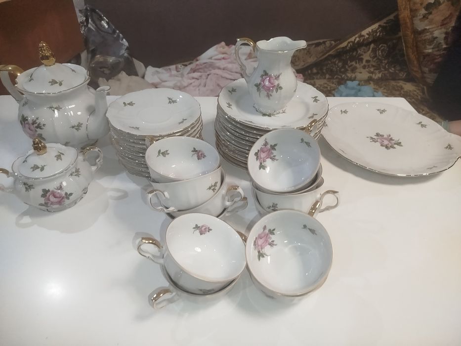 Фарфоровый сервиз
