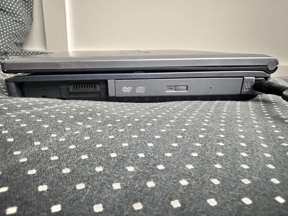 Ретро лаптоп sony vaio pcg 9L1M
