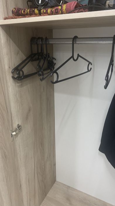 Продам Офисный шкаф