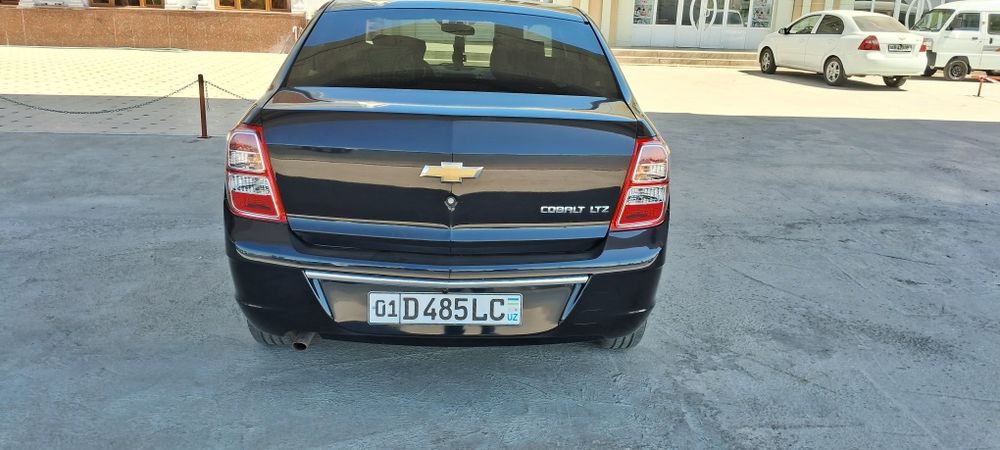 Chevrolet Cobalt 2023 — 3