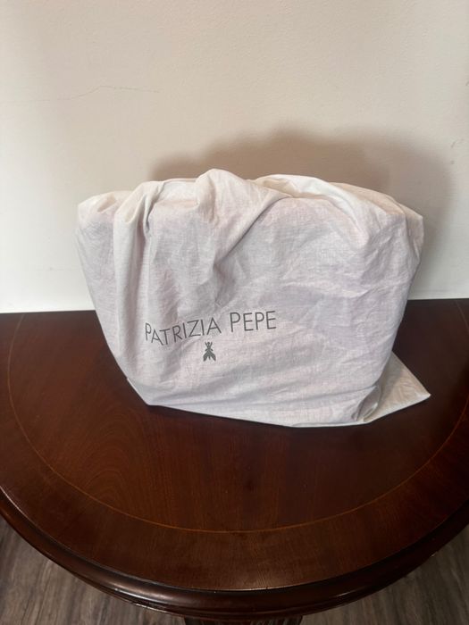 Patrizia Pepe голяма червена красота