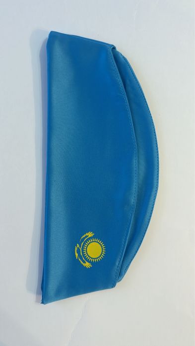 Пилотки. Галстуки. Бабочки