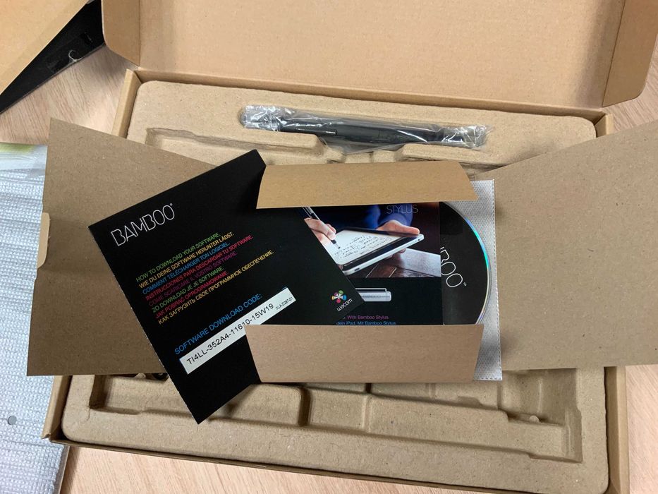 Графичен таблет WACOM Bamboo Pen CTL-470K Пълен комплект!