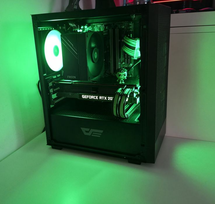 i5-10400F / Rtx 2070 Super / 16 GB Ram