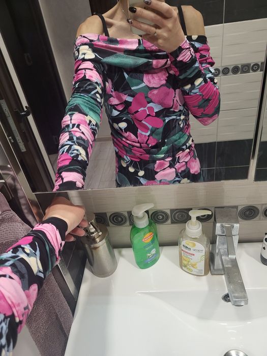 Блуза H&M           .