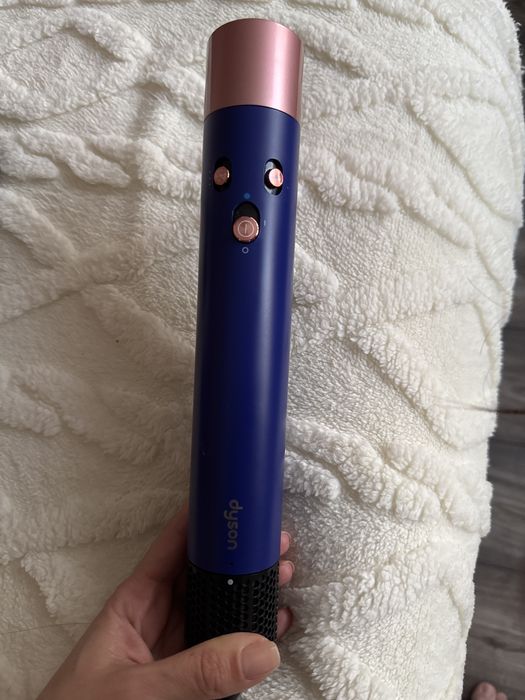 Dyson Airwrap Complete – пълен комплект, много запазен