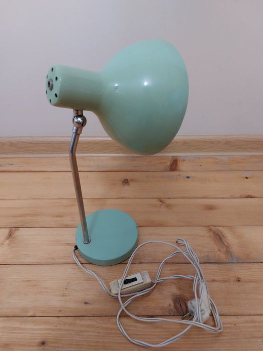 Ретро настолна лампа от соца