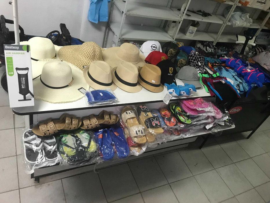 Продавам плажни артикули