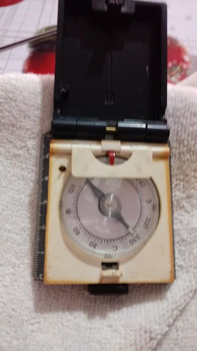 Продам компас Турист 2. Сделан в СССР