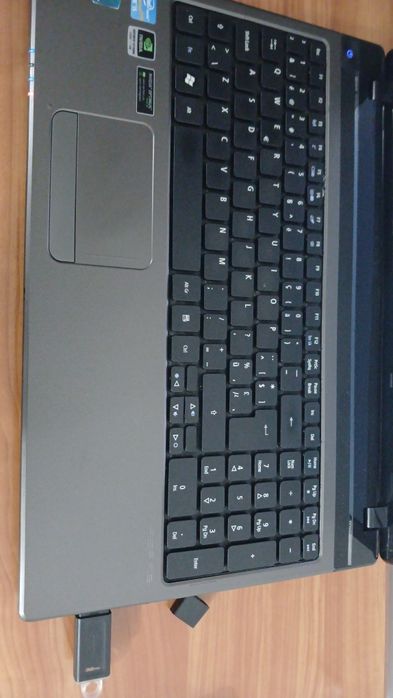 Vand laptop Acer Aspire model 5750G