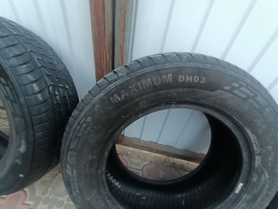 Продам комплект летних шин