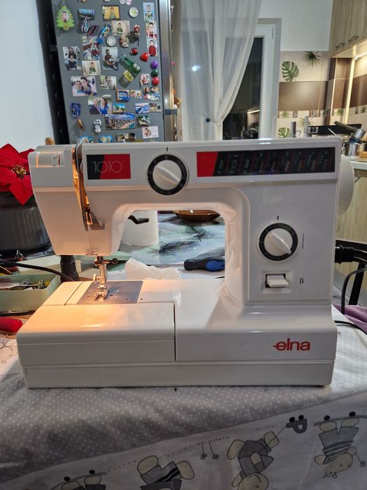 Mașina de cusut Elna Aeg Privileg și Sincer