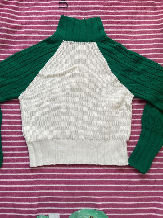 Очень модная свитер кофта