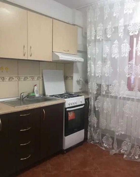 Дава се под наем Едностаен апартамент в Пловдив, Захарна фабрика - 40 кв.м за 188.7 € - Снимка #1