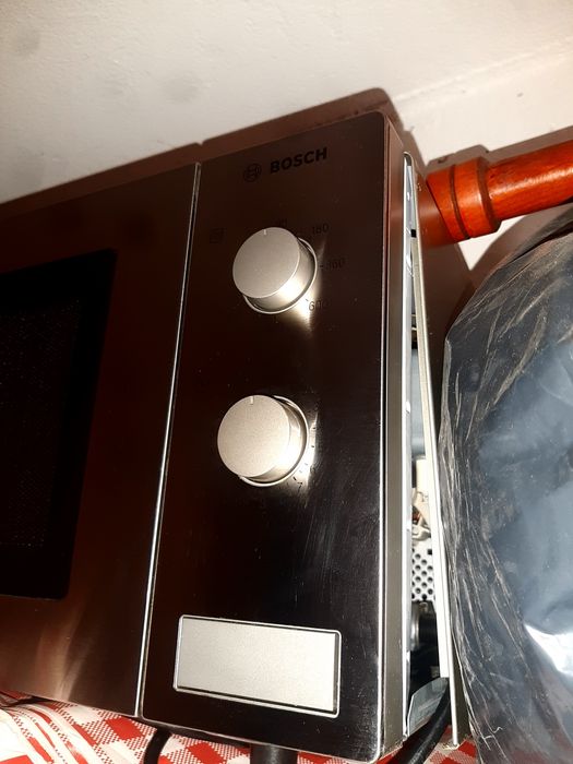Cuptor Microunde Bosch