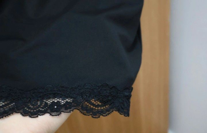 Rochie de damă cu bretele spaghetti